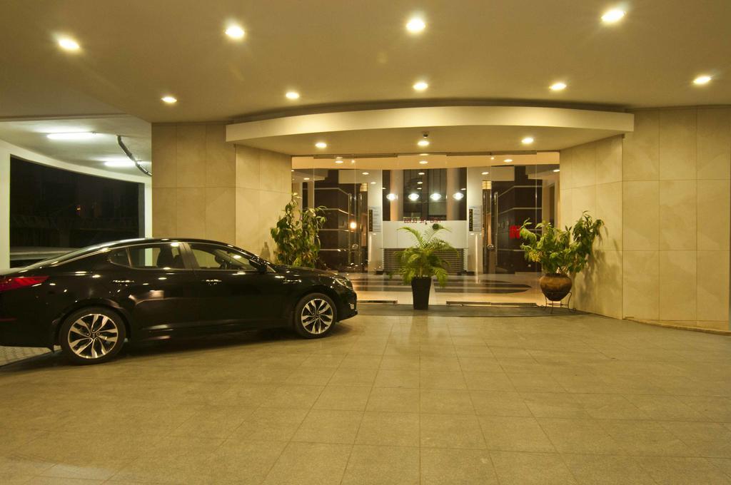 L'Eola Suites Abudża Zewnętrze zdjęcie