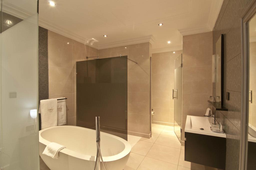 L'Eola Suites Abudża Pokój zdjęcie