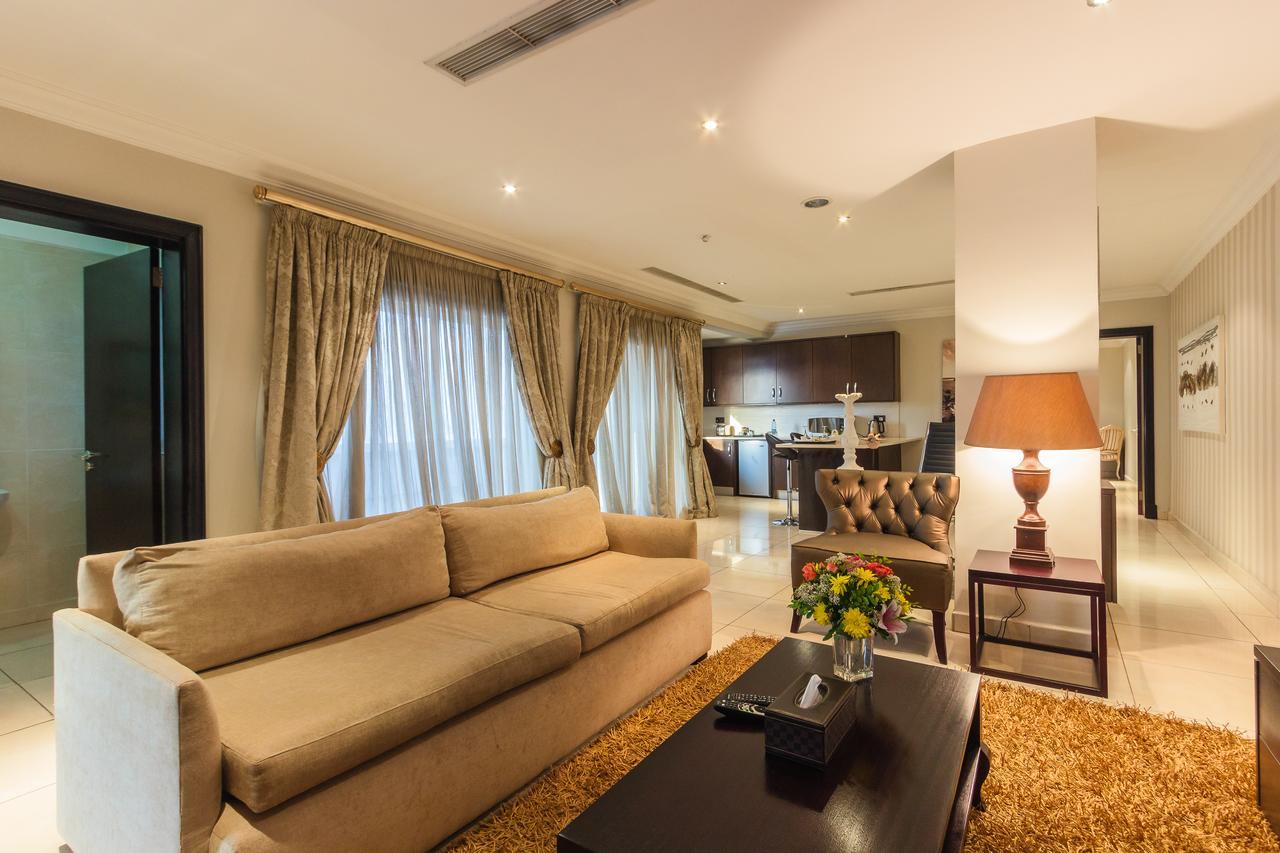 L'Eola Suites Abudża Zewnętrze zdjęcie