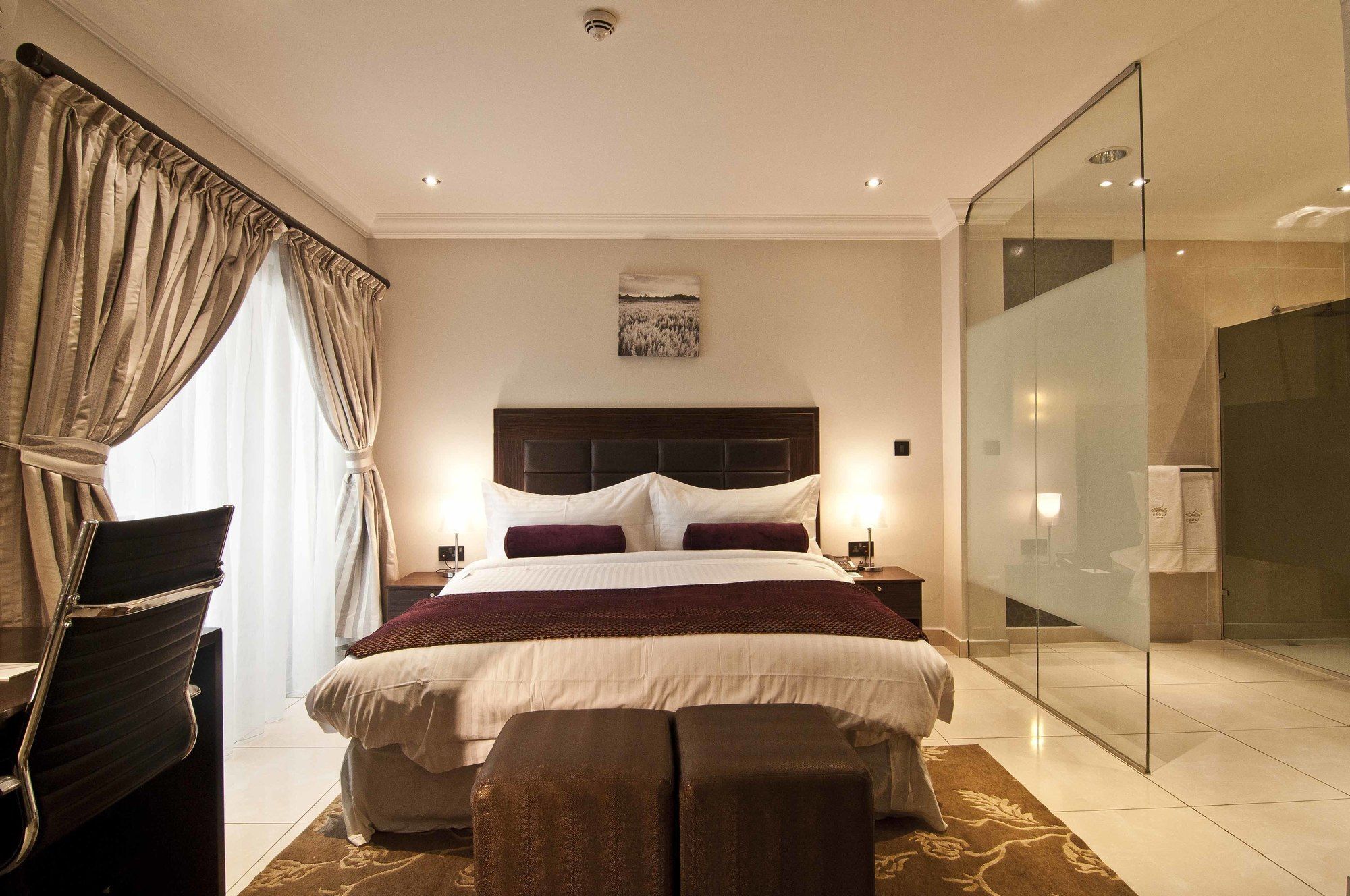 L'Eola Suites Abudża Zewnętrze zdjęcie