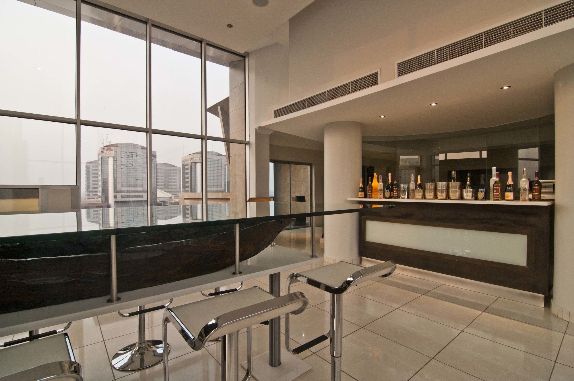 L'Eola Suites Abudża Zewnętrze zdjęcie